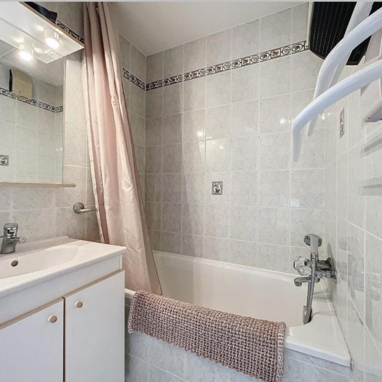 Studio Le Flocon à Saint-Gervais-les-Bains - Apartamento de 2 dormitorios - 8