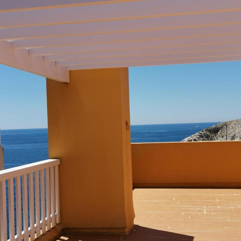 ILE du FRIOUL 115m2 - face à la mer - 8pers - 3 terrasses - plage à pied - Apartment mit 3 Schlafzimmern - 4