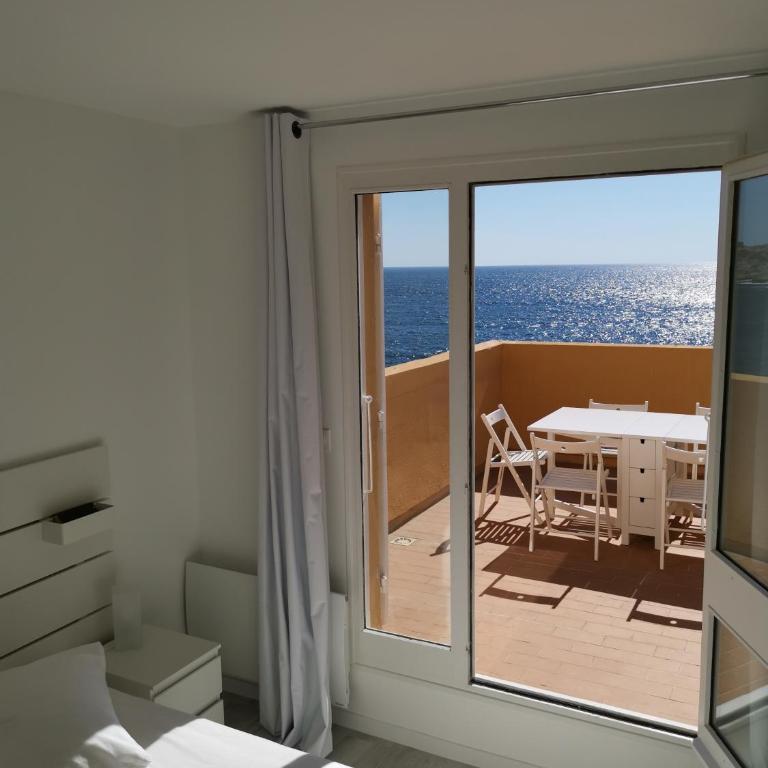 ILE du FRIOUL 115m2 - face à la mer - 8pers - 3 terrasses - plage à pied - Apartment mit 3 Schlafzimmern - 20