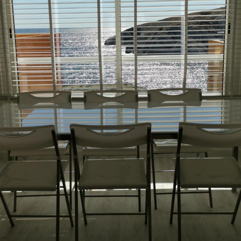 ILE du FRIOUL 115m2 - face à la mer - 8pers - 3 terrasses - plage à pied - Apartment mit 3 Schlafzimmern - 10