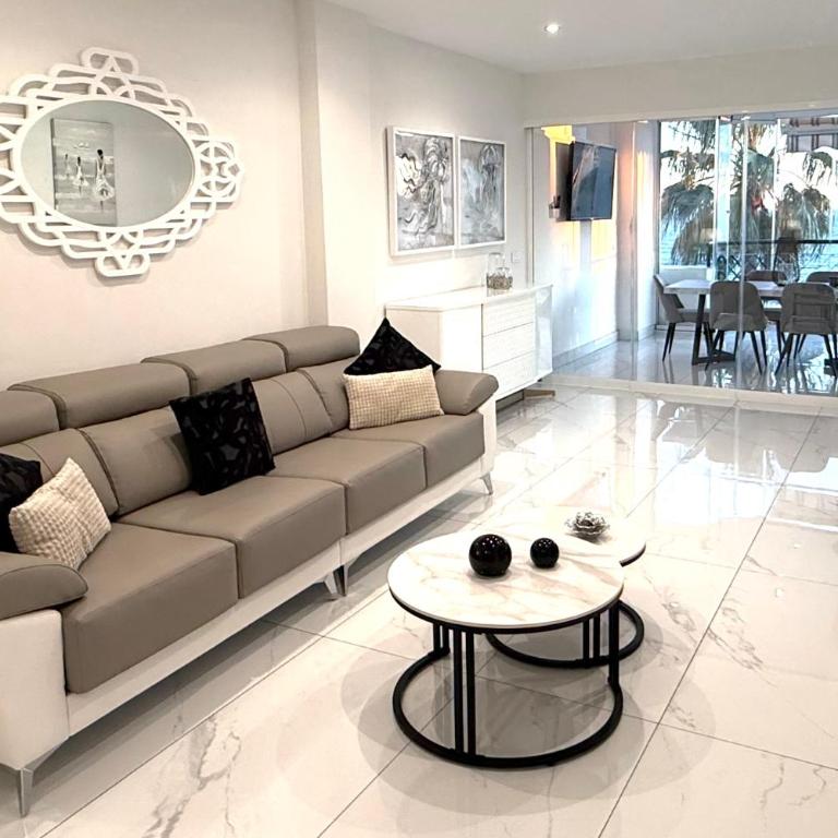 MI CAPRICHO 12 - Luxury Beachfront Apartment- Costa del Sol - Three-Bedroom Apartment - 44