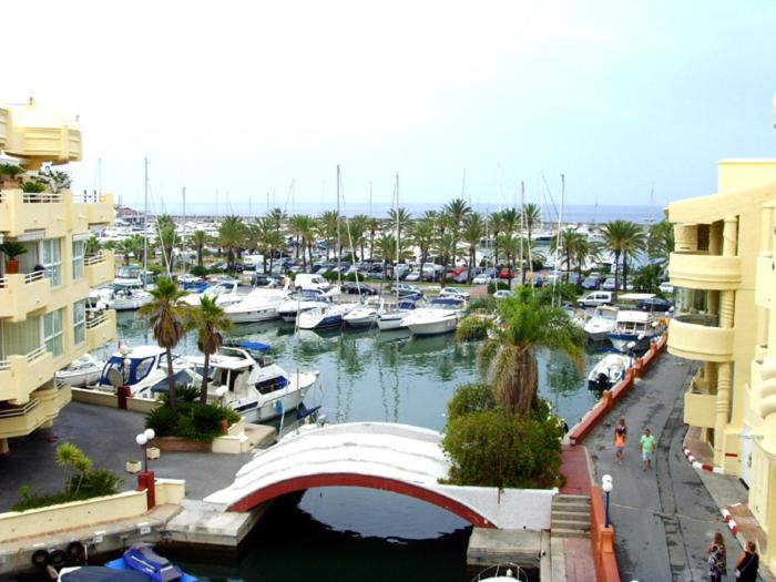Apartamento Golf Beach - Two-Bedroom Apartment - 38