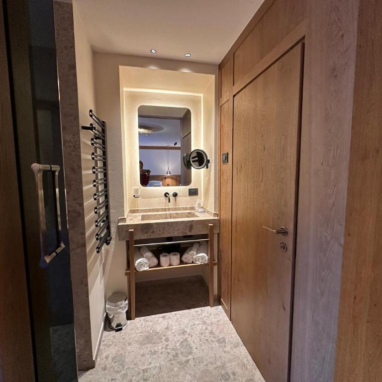 Hotel Serena Cortina - Suite con Vista Montagna - 6