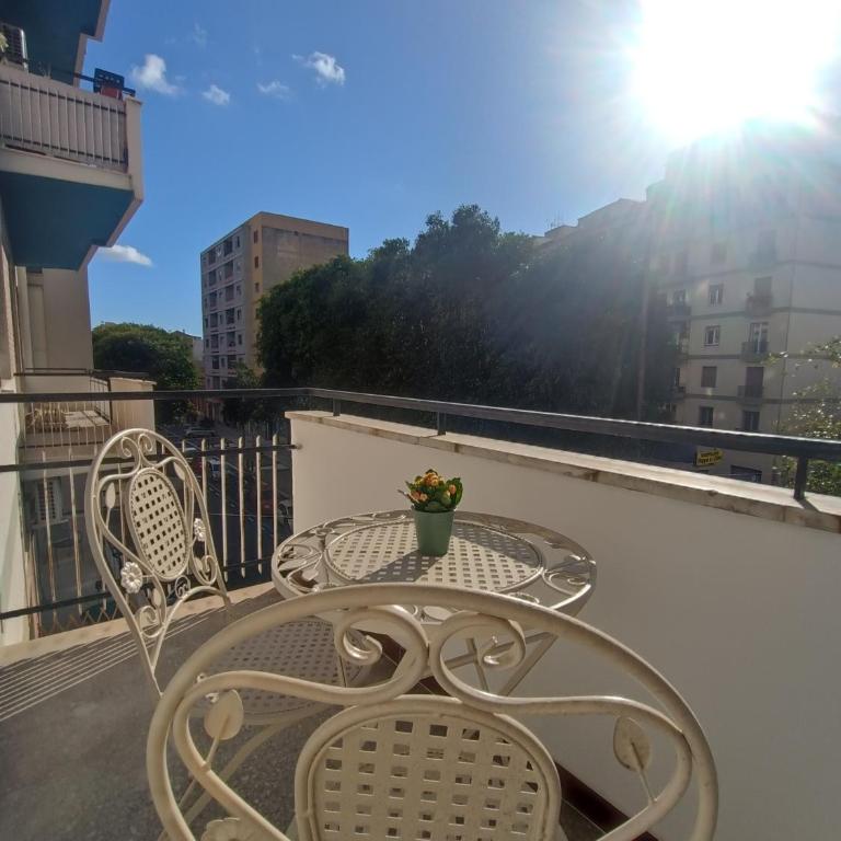 Porto Sicuro Hospitality - Camera King con Balcone e Vasca da Bagno con Idromassaggio - 2