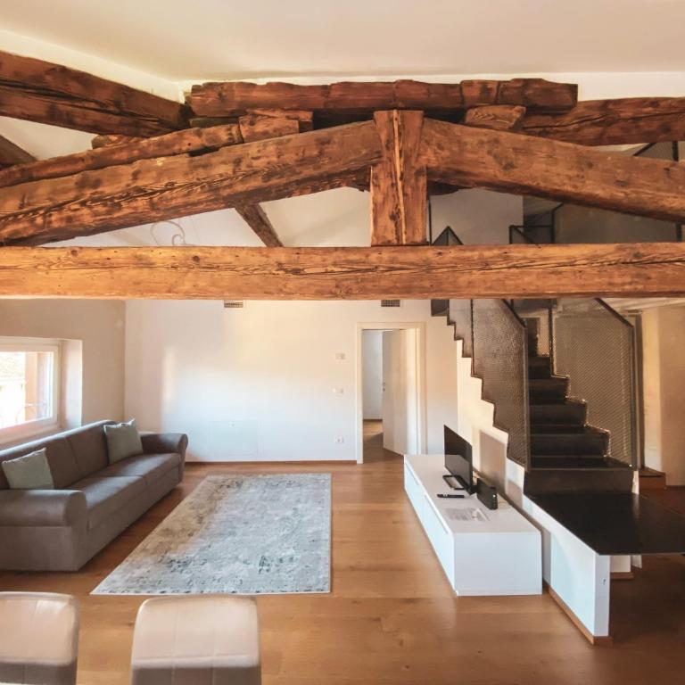 Ponte Pietra Luxury Home in Verona - Two-Bedroom Apartment - 13