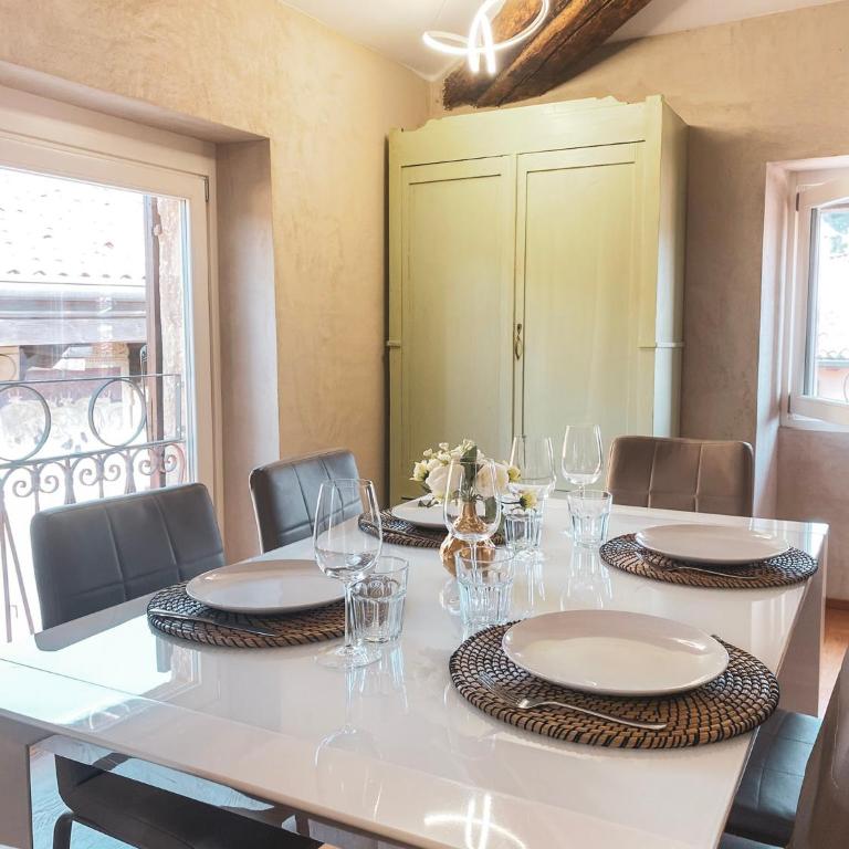 Ponte Pietra Luxury Home in Verona - Two-Bedroom Apartment - 18