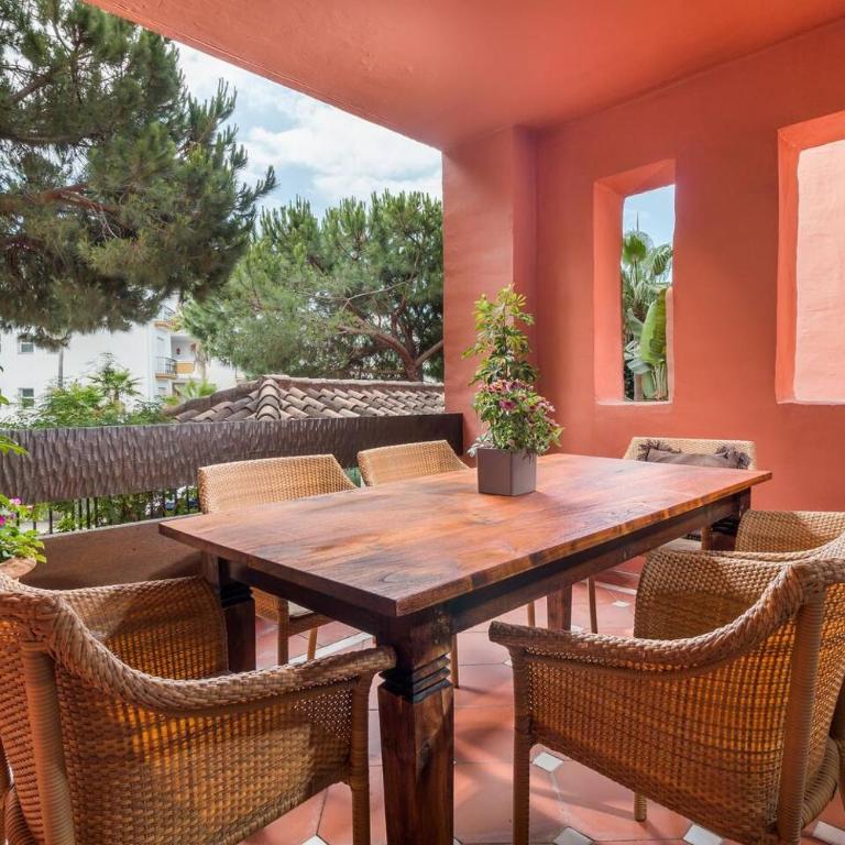 Beachfront, 3Pools, King Bed, Free GymParking - Apartamento - 5