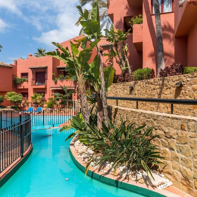 Beachfront, 3Pools, King Bed, Free GymParking - Apartamento - 17