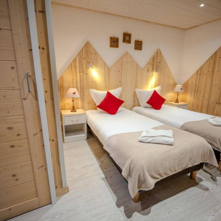 Hôtel du Centre - Chambre Lits Jumeaux - 3