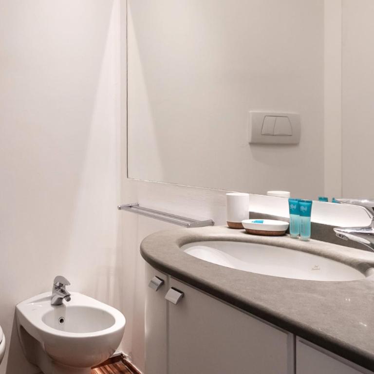 Bocconi District Suite - Bocconi Navigli - Appartamento con 1 Camera da Letto - 10