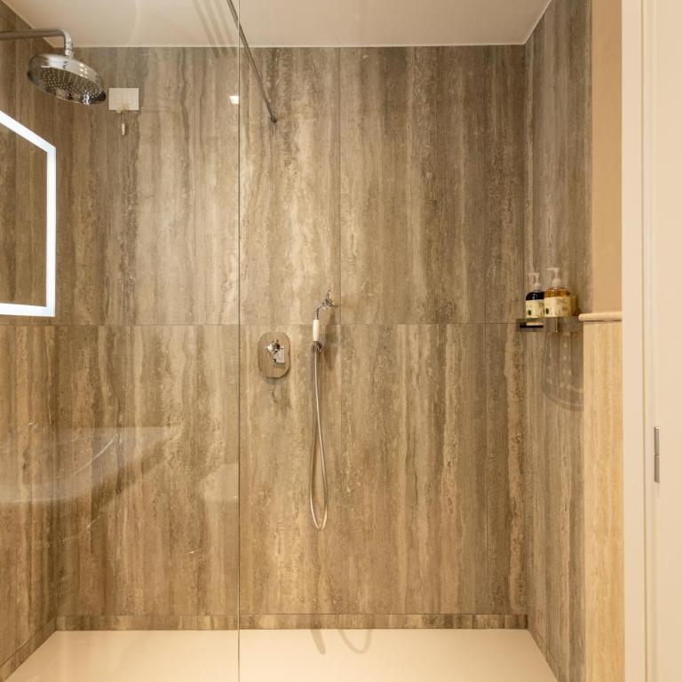 Palazzo Doni by Florence Art Apartments - Camera Matrimoniale Superior - 11
