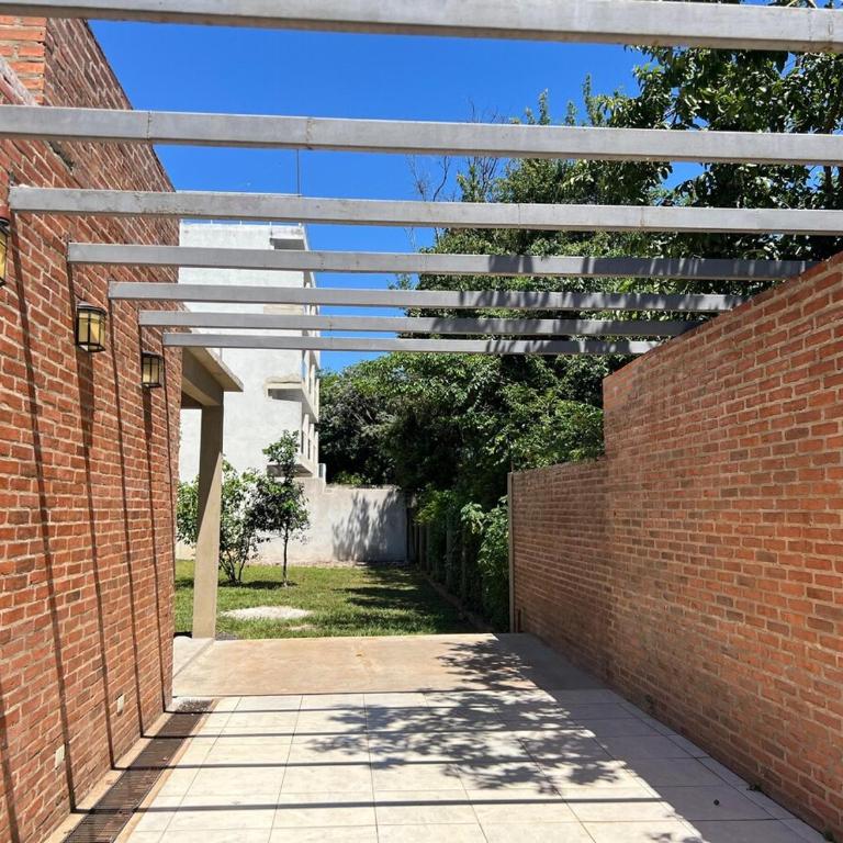 Alojamiento a 3 cuadras de la playa!! - Two-Bedroom House - 3