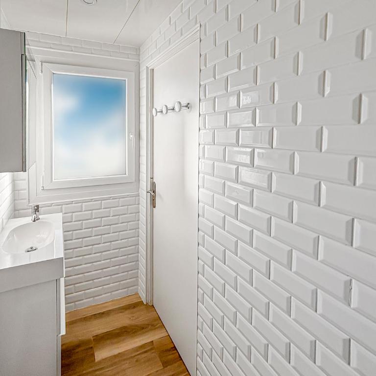 Chic & lumineux avec balcon - Appartement 1 Chambre - 28