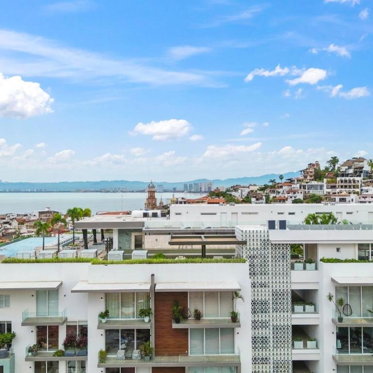 Pablo Blu Lux - One-Bedroom Apartment - 25