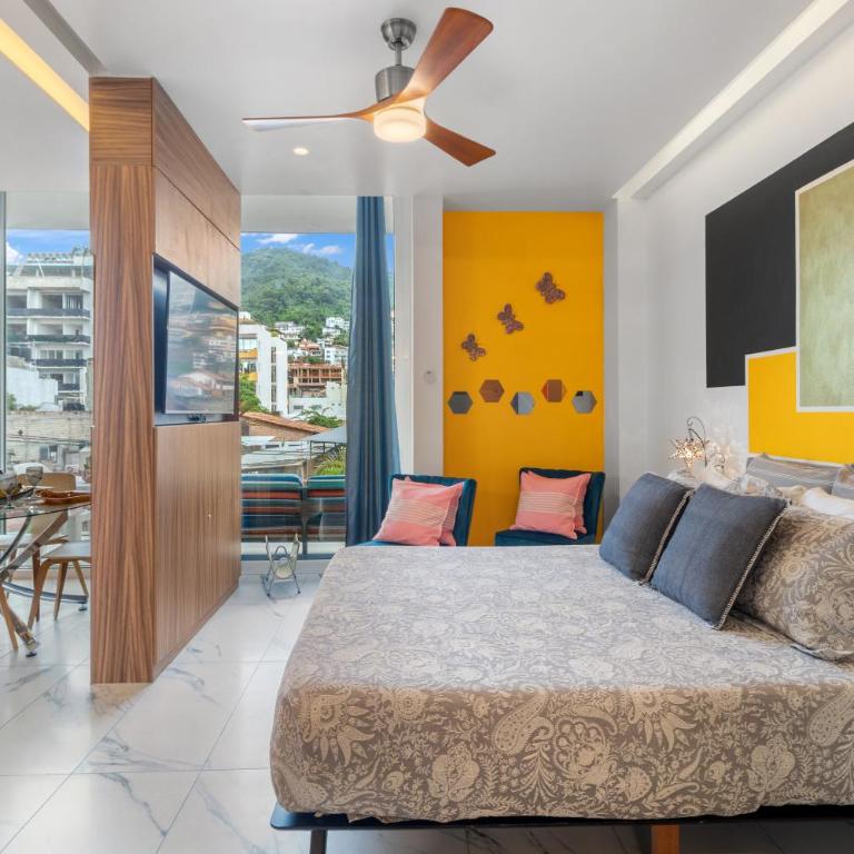 Pablo Blu Lux - One-Bedroom Apartment - 3