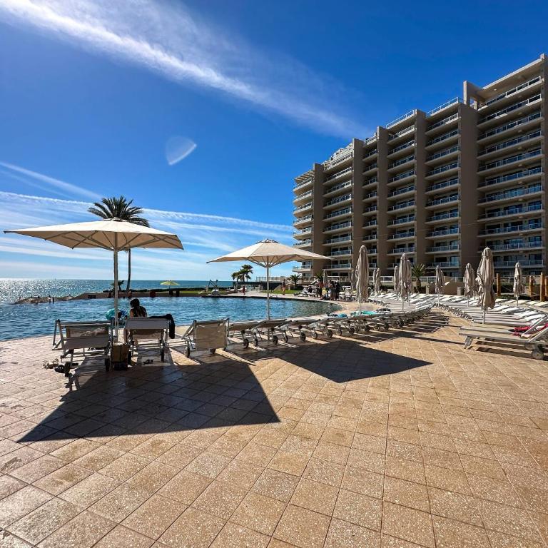 3BR Condo at Iconic Sandy Beach Area - Apartamento - 55