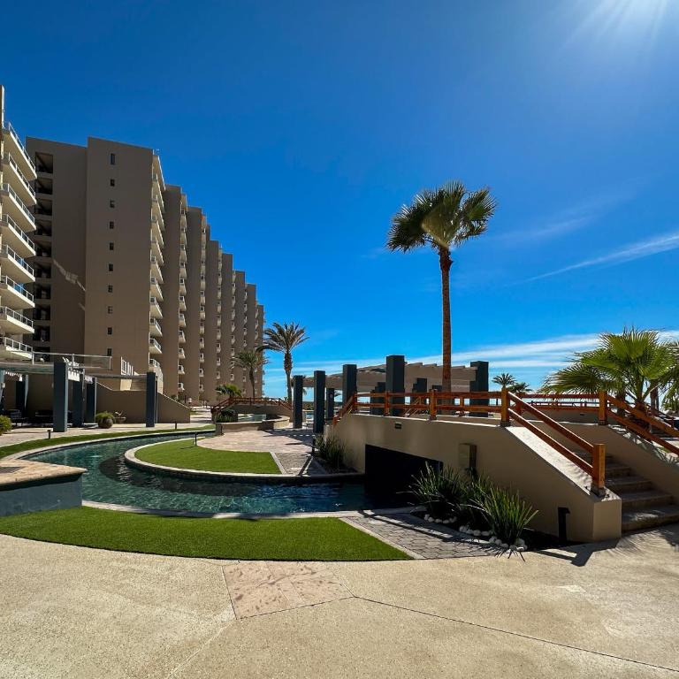 3BR Condo at Iconic Sandy Beach Area - Apartamento - 78
