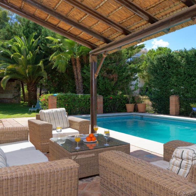Villa Las Naranjas - Villa con piscina privada - 24
