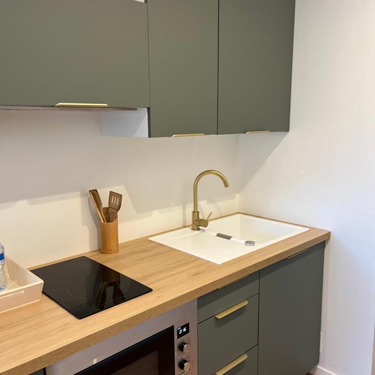 Charmant Studio à Ajaccio - Appartamento con 1 Camera da Letto - 8