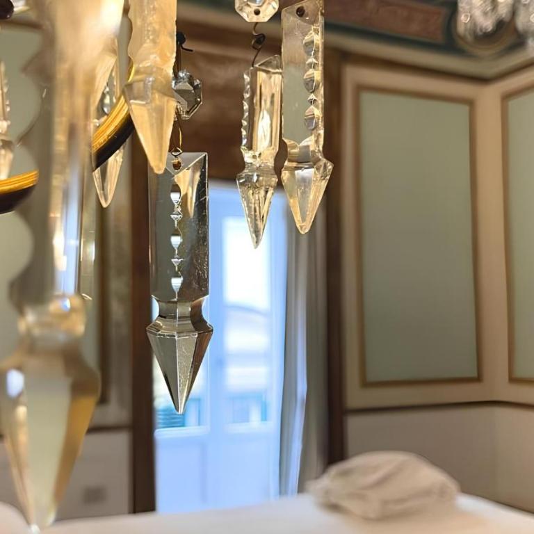 Heritage Collection Palermo B&B - Camera King Deluxe - 4
