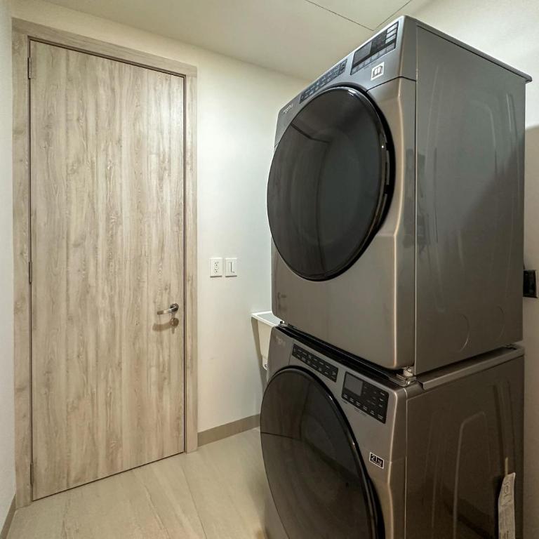 Modern 2BR Gem oIconic Sandy Beach - Apartamento - 25