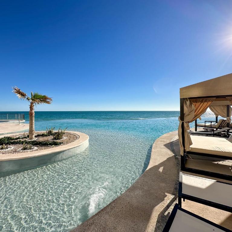 Modern 2BR Gem oIconic Sandy Beach - Apartamento - 42