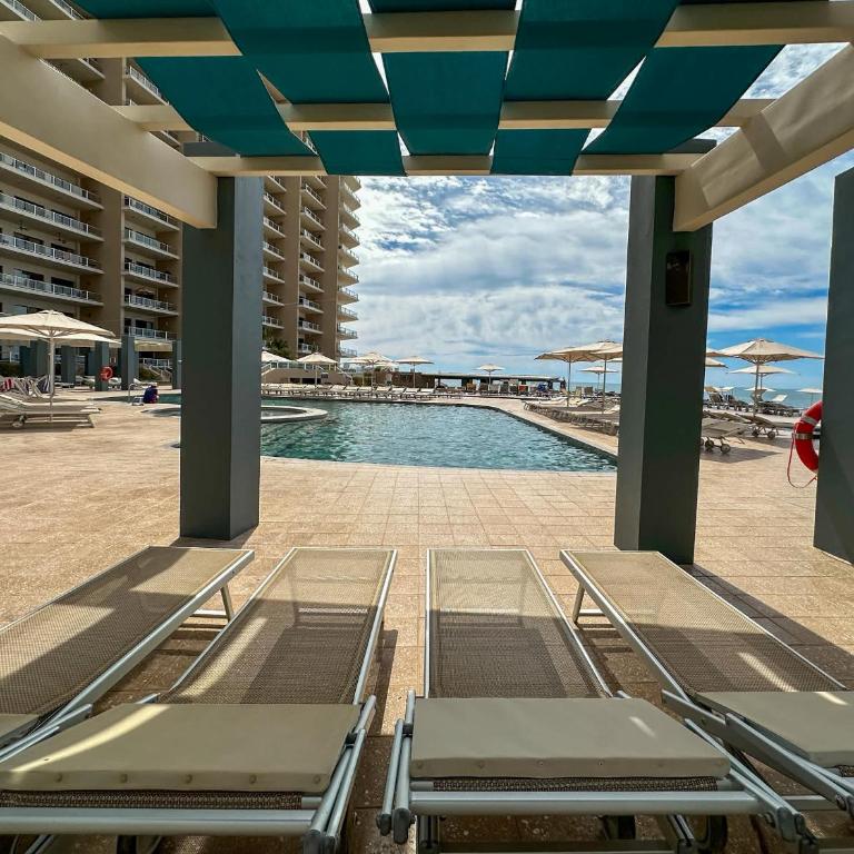 Modern 2BR Gem oIconic Sandy Beach - Apartamento - 61