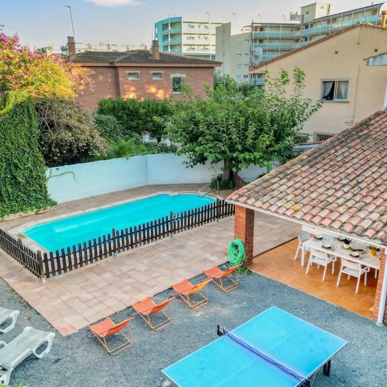 Family Villa Salou - Private Pool and BBQ - Near Beach - Villa with Private Pool - 3