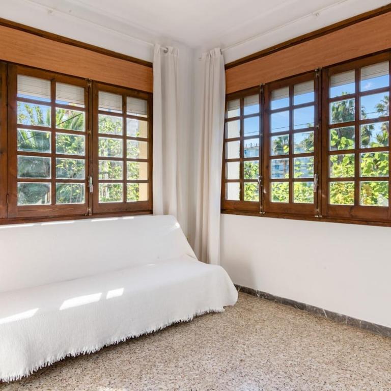Family Villa Salou - Private Pool and BBQ - Near Beach - Villa with Private Pool - 29