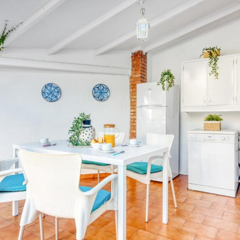 Family Villa Salou - Private Pool and BBQ - Near Beach - Villa with Private Pool - 46