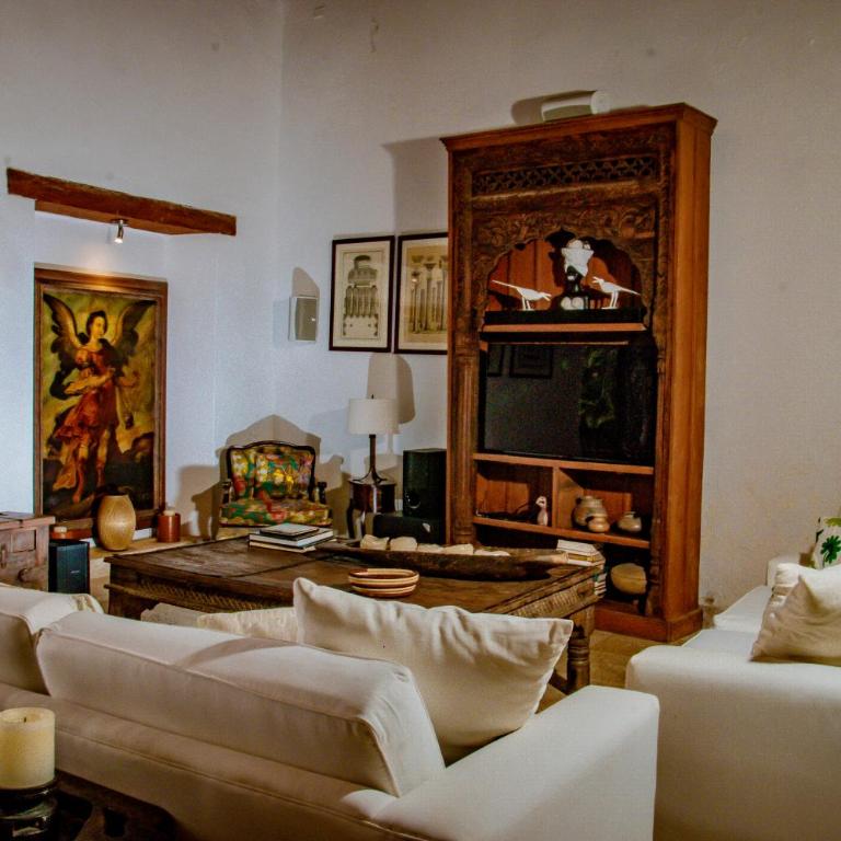 5 BR Villa inside of the walled city - Five-Bedroom House - 36