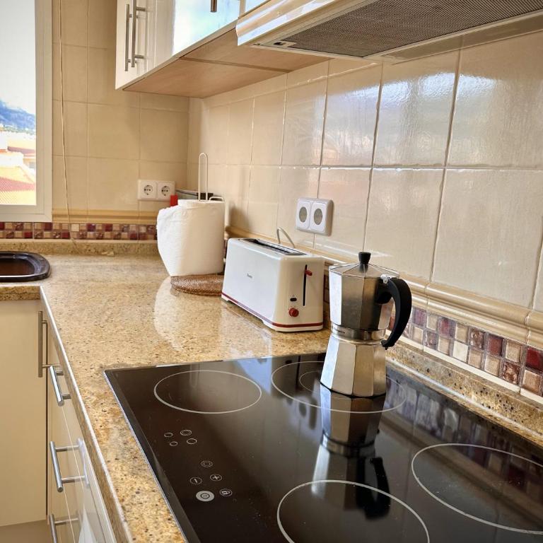 2 Bedrooms and 2 Bathrooms with Sea View at Piscis Benalmadena Arroyo - Apartamento de 2 dormitorios con balcón y vistas al mar - 14