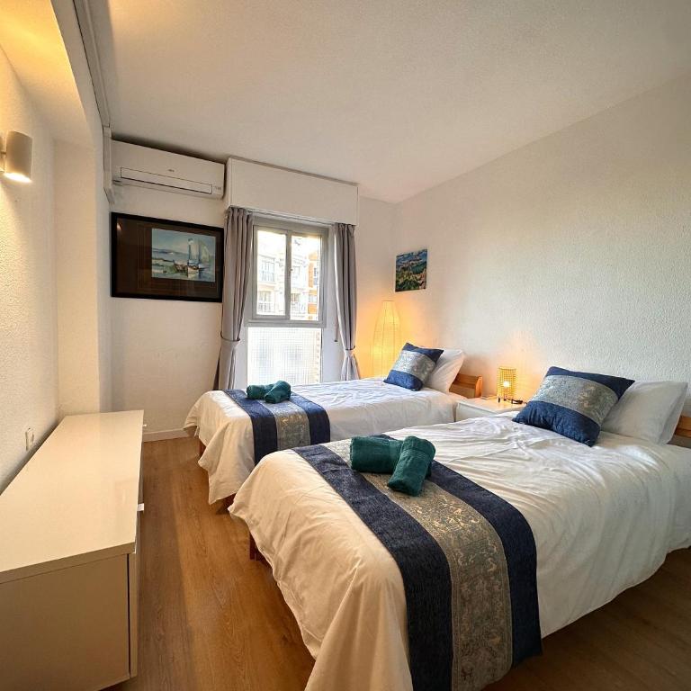 2 Bedrooms and 2 Bathrooms with Sea View at Piscis Benalmadena Arroyo - Apartamento de 2 dormitorios con balcón y vistas al mar - 4