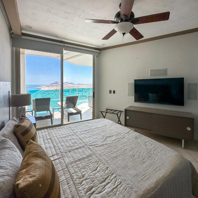 2BR Beachfront Condo on Sandy Beach #703 - Apartment - 19