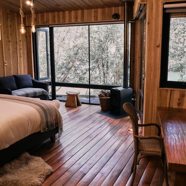 Lodge El Remanso, Patagonia Chile - Deluxe Double or Twin Room with River View - 6