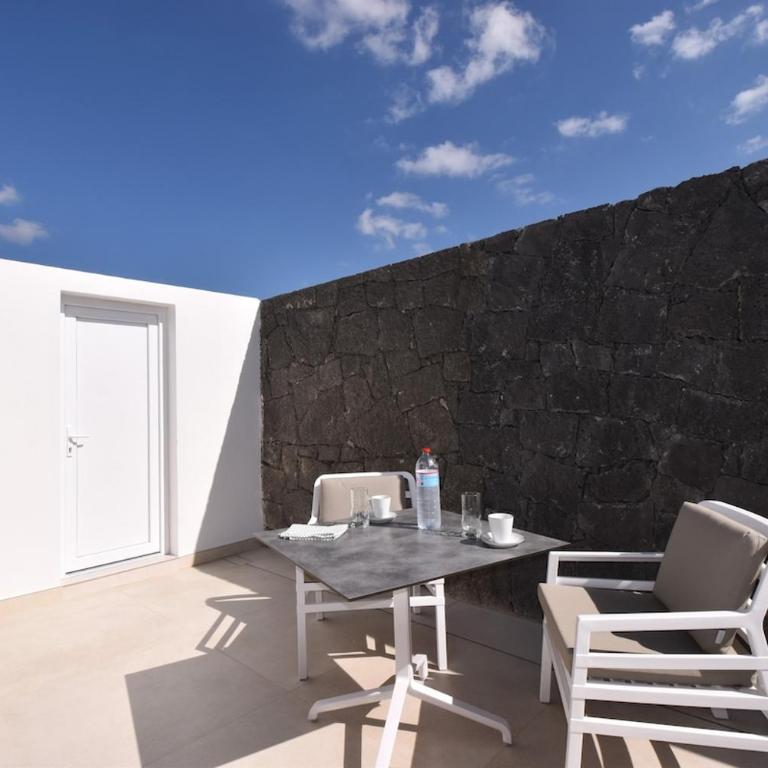 Nicole Home - Two-Bedroom Apartment - 31