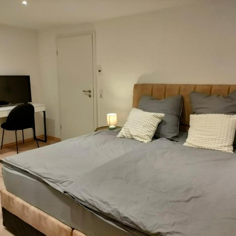 Modernes, stilvolles Apartment 5 - Apartment mit Balkon - 11