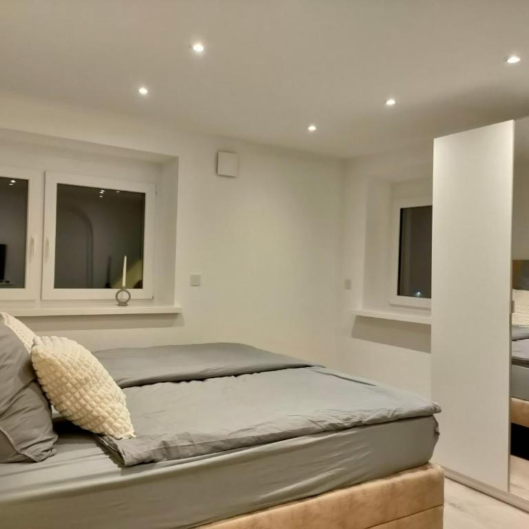 Modernes, stilvolles Apartment 5 - Apartment mit Balkon - 12