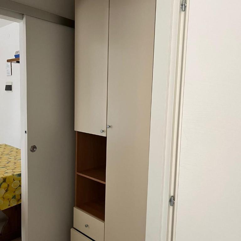 Appartamenti ANgeLA RusaleN - Appartamento con 1 Camera da Letto - 4