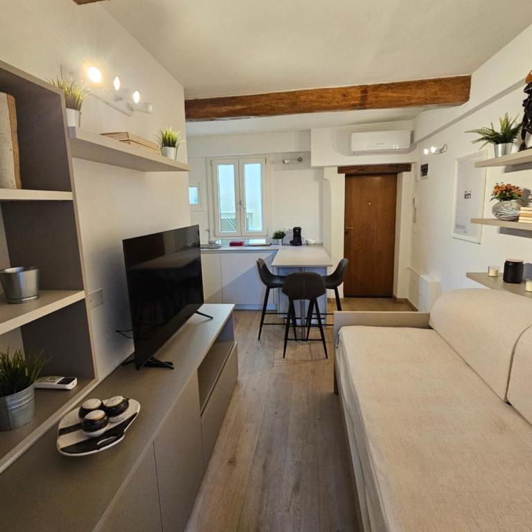 Elegant and beautiful in the heart of Modena - Appartamento con 1 Camera da Letto - 5