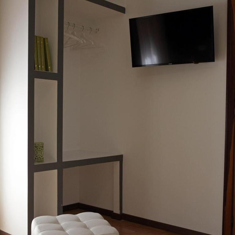 Maison Talenti B&B Roma - Camera Matrimoniale Deluxe con 1 Letto Supplementare - 3