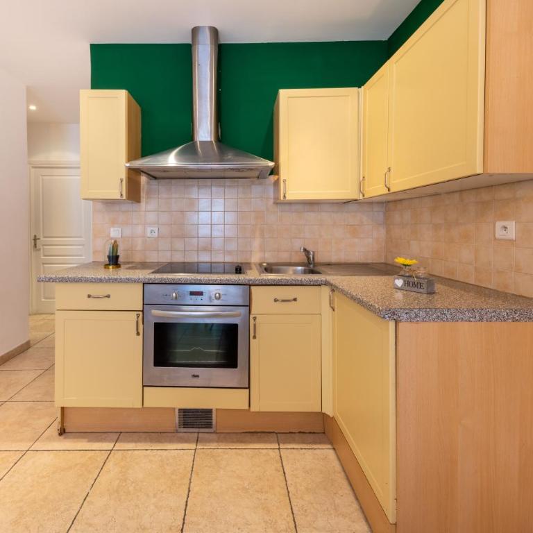 Joli cocon à 3 min à pied de la mer - Appartement 2 Chambres - 8