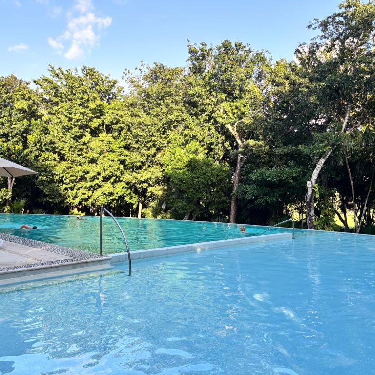 Golf & Beach Haven - Two-Bedroom Apartment - 5