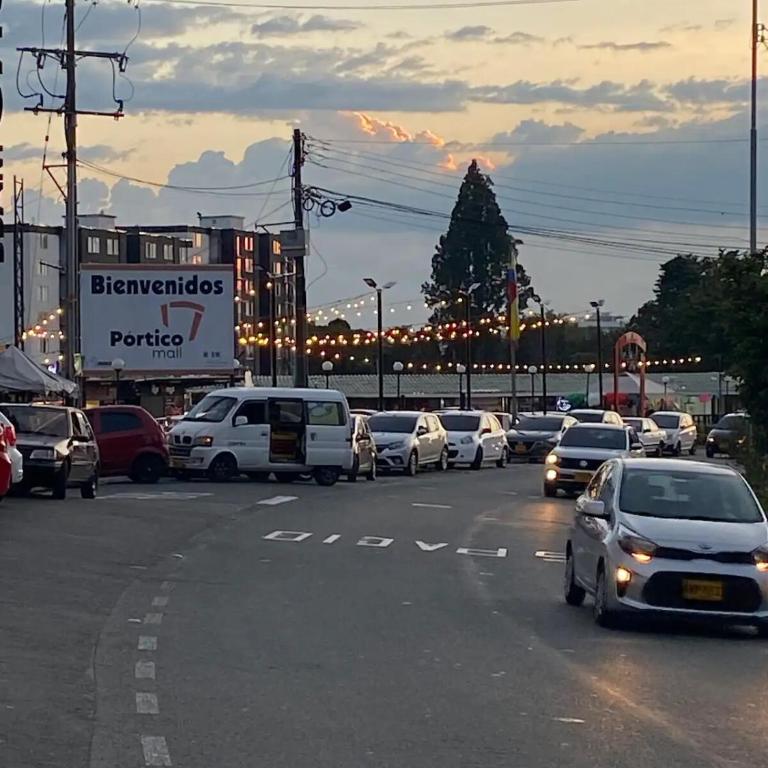 Apartamento con parqueadero incluido Armenia - One-Bedroom Apartment - 15