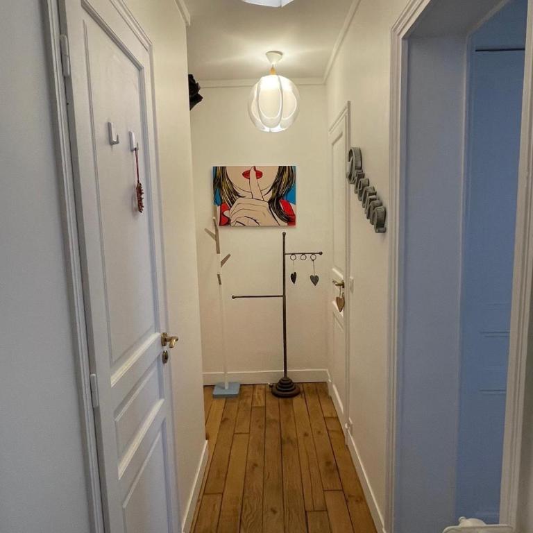 Charming and bright flat in a very convenient area - Appartement 1 Chambre - 2