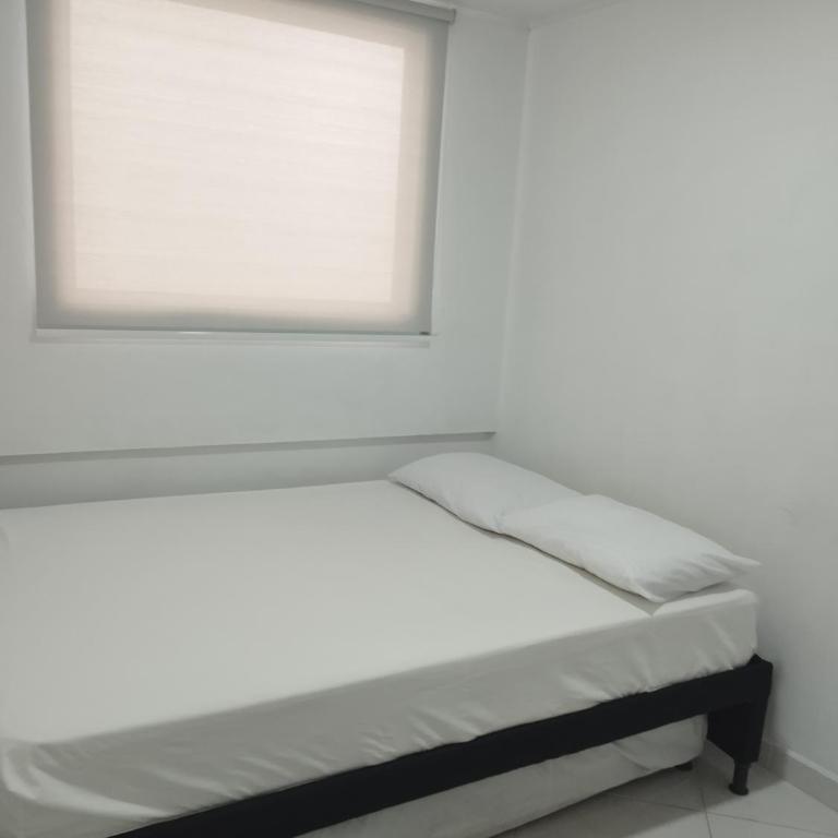 Apartamento Centro Guatapé, parque y embalse - Apartamento de 3 dormitorios - 26