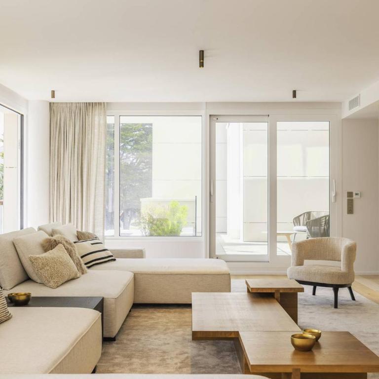 Appartement de prestige 5 chambres au centre-ville avec WiFi et parking - FR-1-821-9 - Apartment - 2