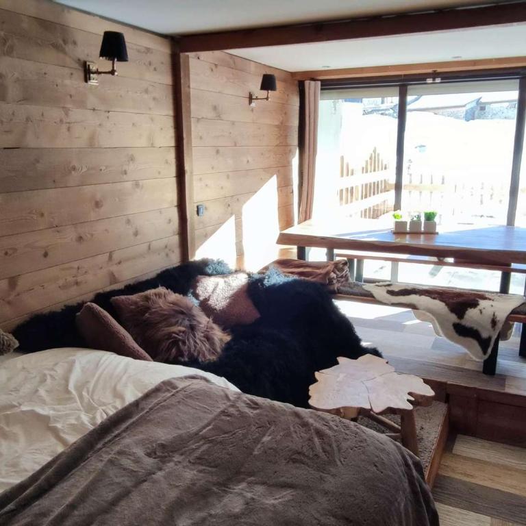 Studio chaleureux aux pieds des pistes avec terrasse - FR-1-292-225 - Studio - 1