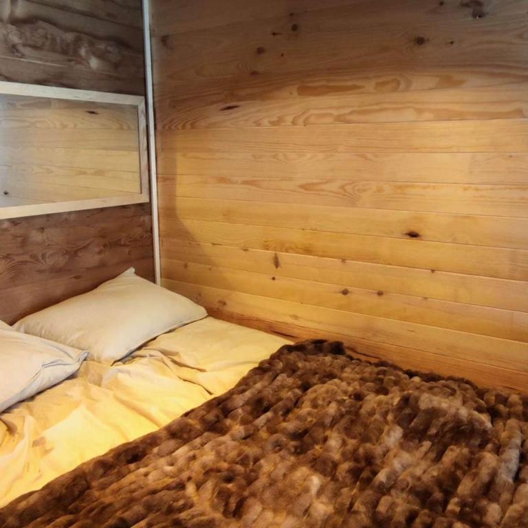 Studio chaleureux aux pieds des pistes avec terrasse - FR-1-292-225 - Studio - 3