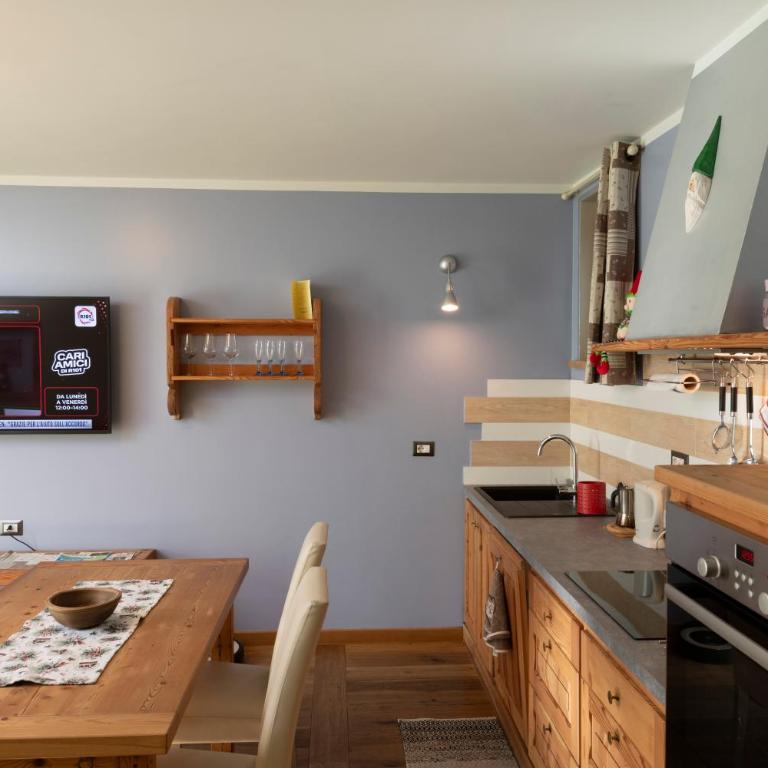 Agriturismo Gli Elfi - One-Bedroom Apartment with Balcony and Mountain View - Ground Floor - 1